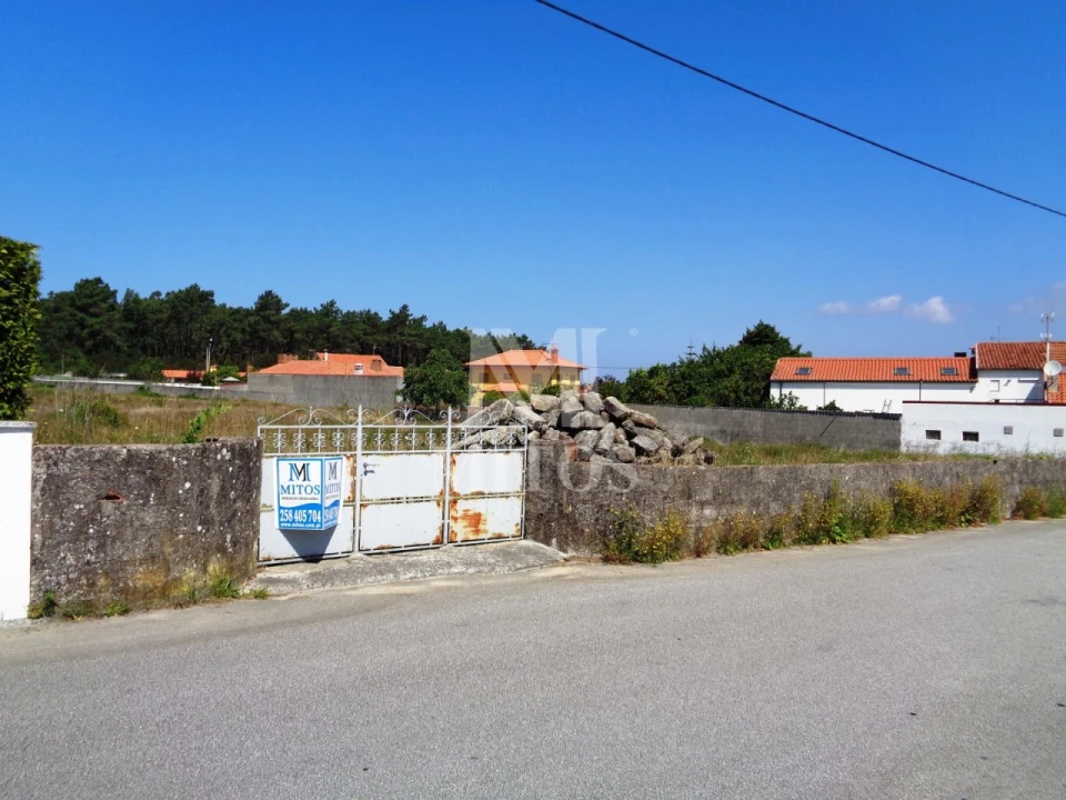 Terreno para Venda em Chafe Foto 1