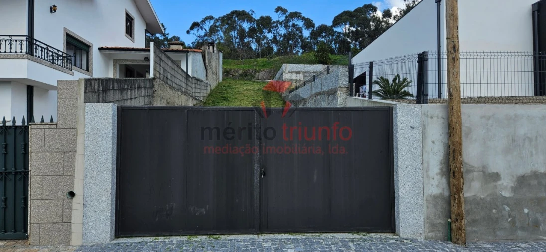 Terreno para Venda em Lordelo Foto 19