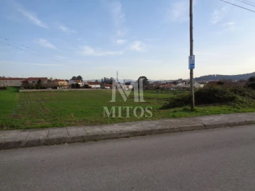 Terreno para Venda em Vila Nova de Anha