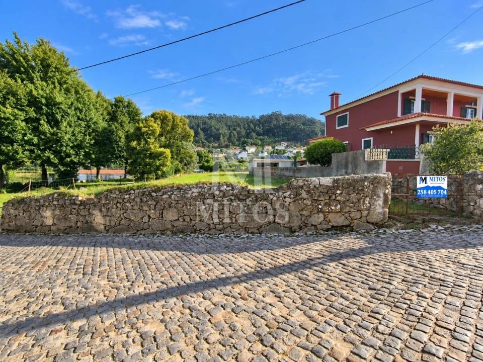 Terreno para Venda em Subportela, Deocriste e Portela Susã Foto 1