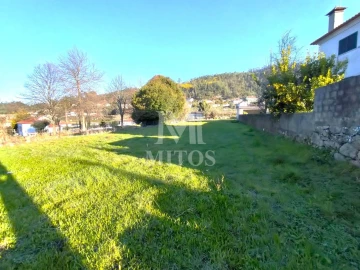 Terreno para Venda em Subportela, Deocriste e Portela Susã