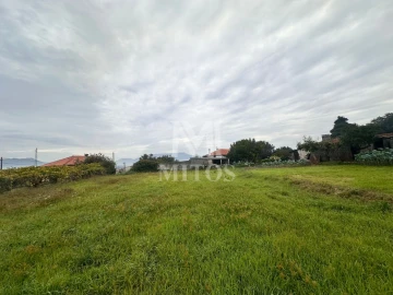 Terreno para Venda em Geraz do Lima (Santa Maria, Santa Leocádia, Moreira), Deão