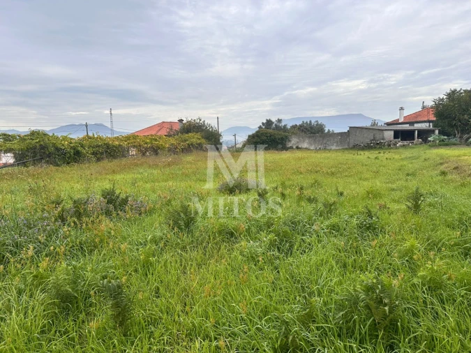 Terreno para Venda em Geraz do Lima (Santa Maria, Santa Leocádia, Moreira), Deão Foto 2