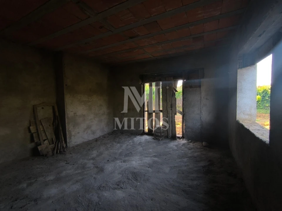 Terreno para Venda em Mujães Foto 16