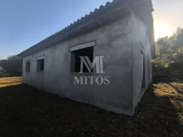Terreno para Venda em Mujães