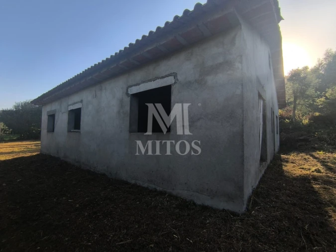 Terreno para Venda em Mujães Foto 13