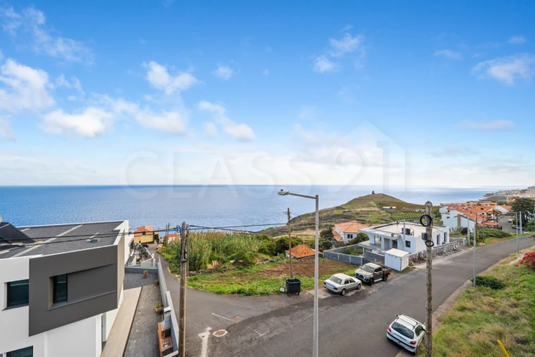 Terreno para Venda em Caniço Foto 2