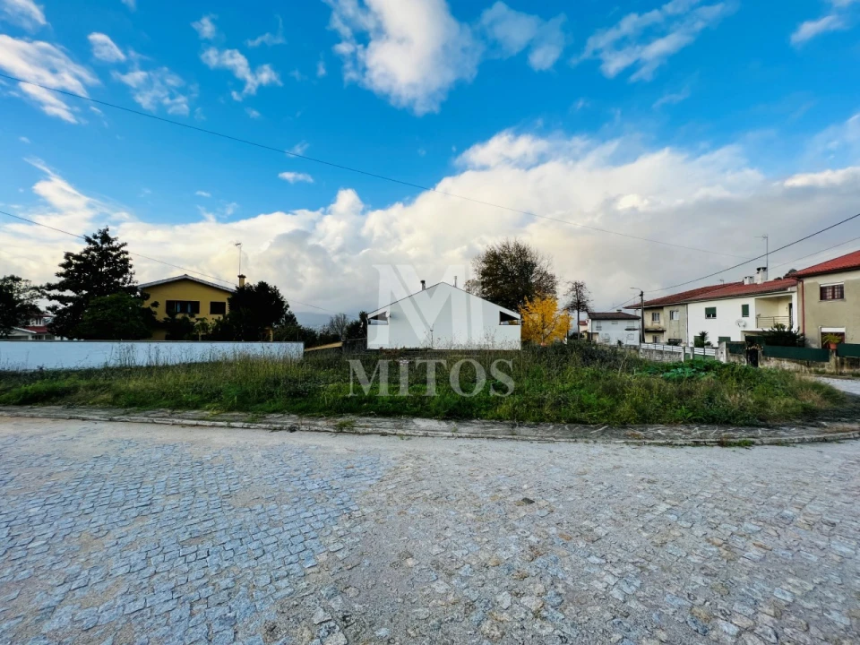 Terreno para Venda em Vila Franca Foto 1