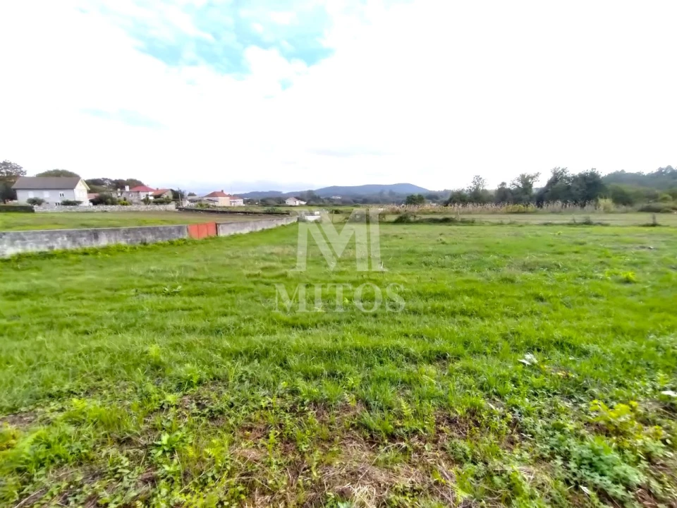 Terreno para Venda em Vila Nova de Anha Foto 4
