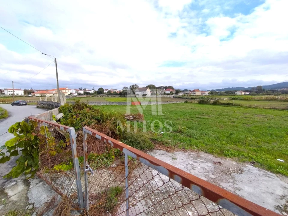 Terreno para Venda em Vila Nova de Anha Foto 6