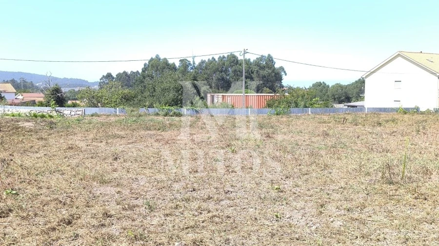 Terreno para Venda em Alvarães