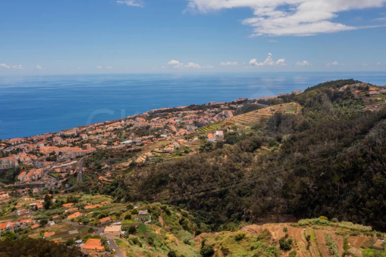 Terreno para Venda em Caniço Foto 17
