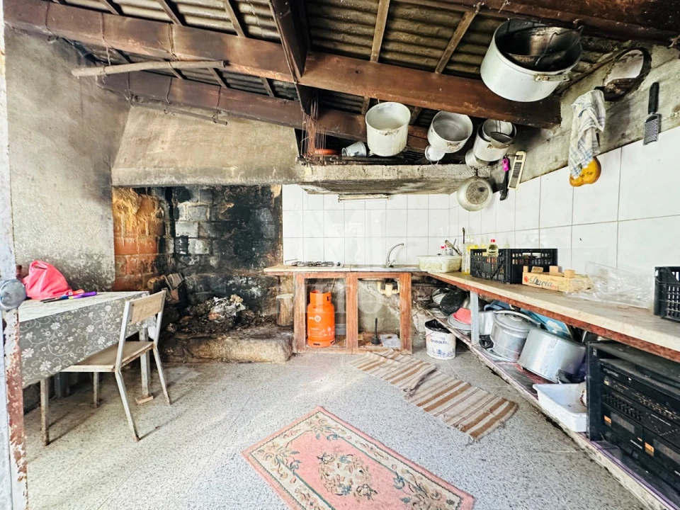 Moradia T3 para Venda em Santa Marta de Portuzelo Foto 16