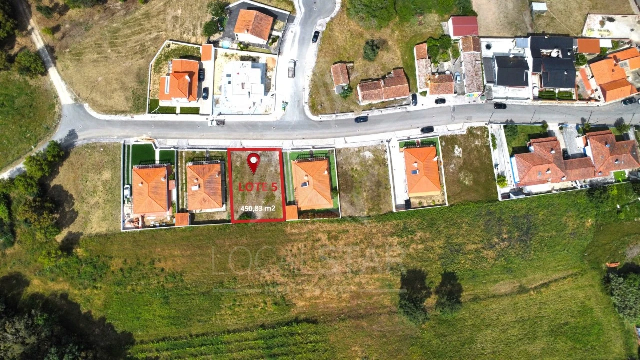 Terreno para Venda em A dos Negros Foto 2