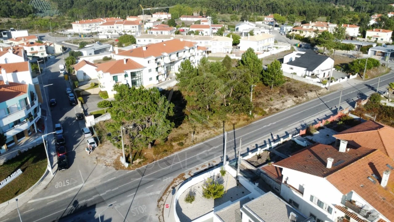 Terreno para Venda em Foz do Arelho Foto 9
