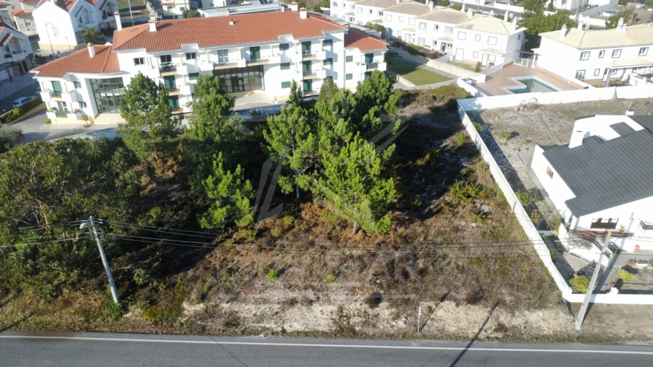 Terreno para Venda em Foz do Arelho Foto 8