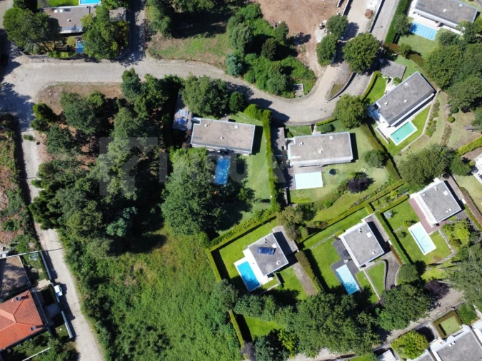 Terreno para Venda em Venade e Azevedo Foto 4