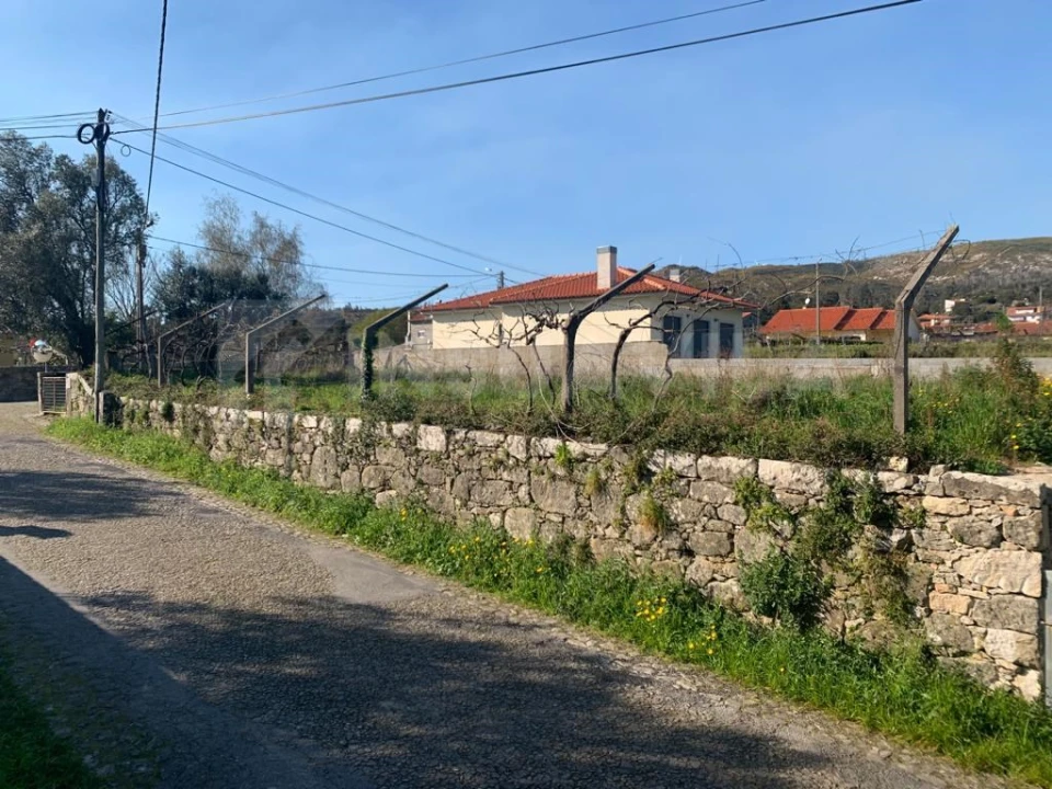 Terreno para Venda em Riba de Ancora Foto 6