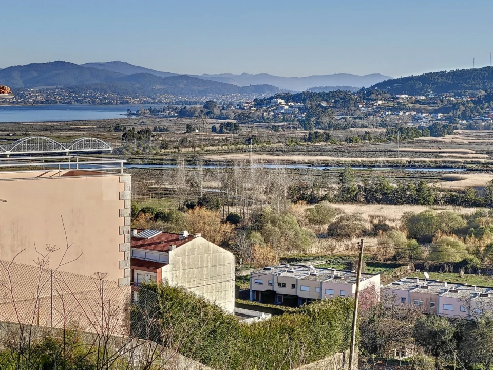 Terreno para Venda em Caminha (Matriz) e Vilarelho Foto 2