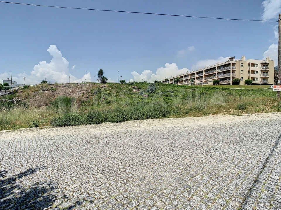 Terreno para Venda em Loivo Foto 15