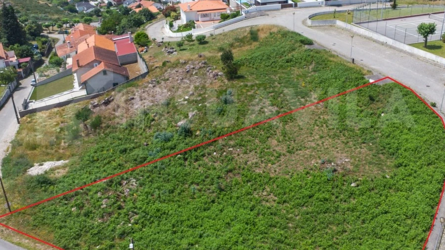 Terreno para Venda em Loivo