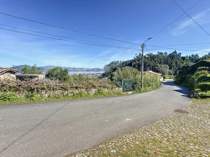 Terreno para Venda em Caminha (Matriz) e Vilarelho