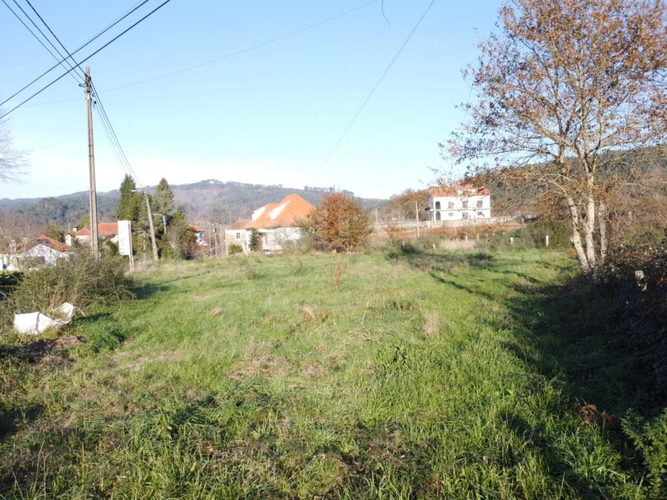 Terreno para Venda em Covas Foto 2