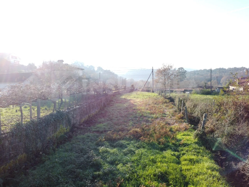 Terreno para Venda em Covas Foto 9