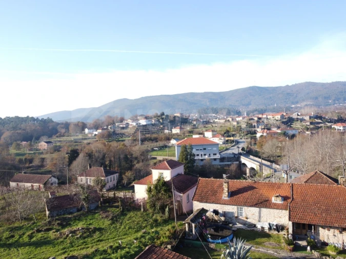 Terreno para Venda em Covas Foto 8