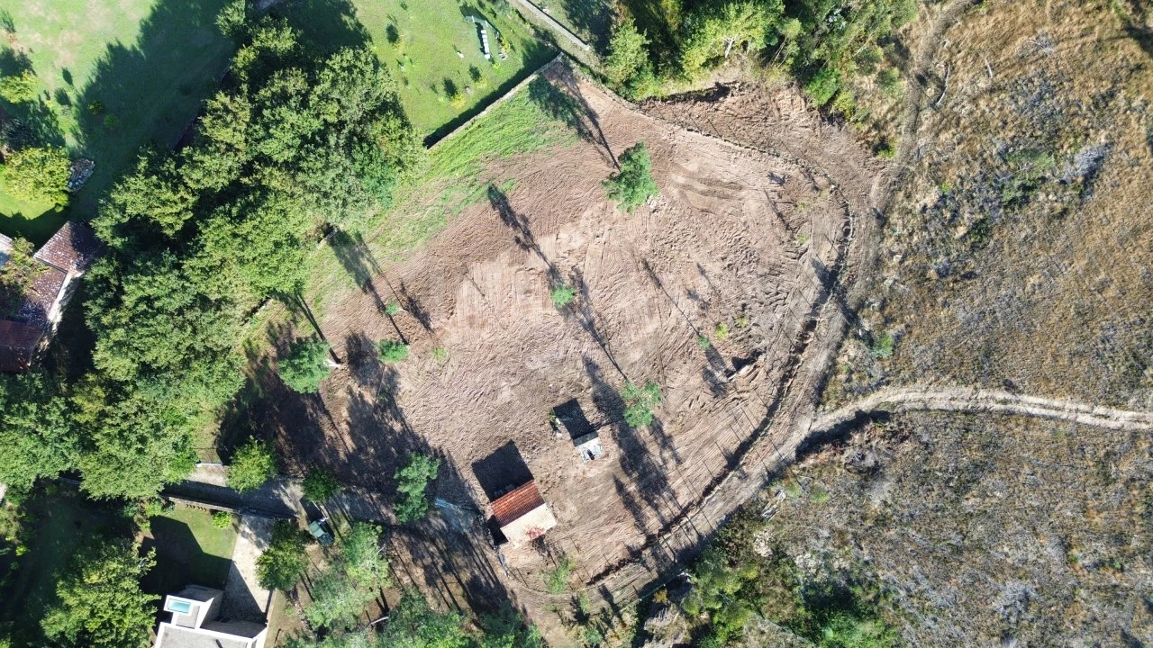 Terreno para Venda em Venade e Azevedo Foto 6