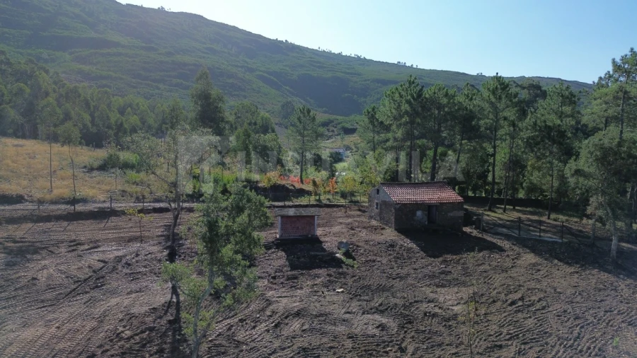 Terreno para Venda em Venade e Azevedo Foto 11