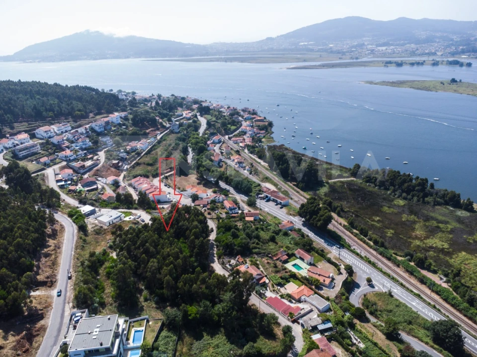 Terreno para Venda em Seixas Foto 1