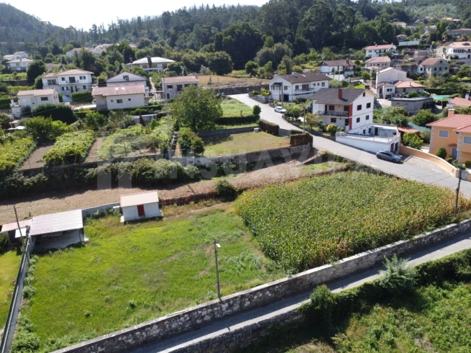 Terreno para Venda em Lanhelas Foto 2