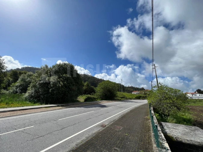 Terreno para Venda em Reboreda e Nogueira Foto 12