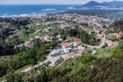 Terreno para Venda em Moledo e Cristelo