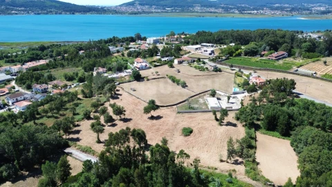 Terreno para Venda em Seixas