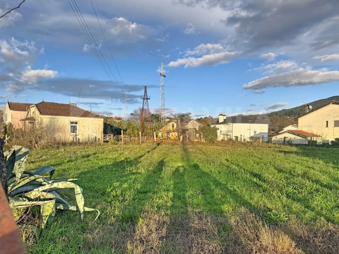 Terreno para Venda em Valença, Cristelo Covo e Arão Foto 5
