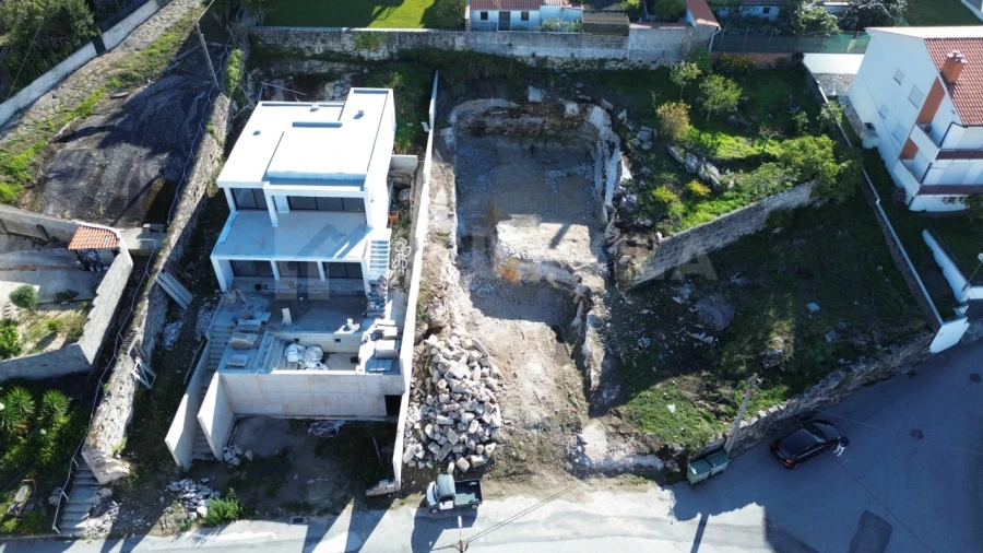 Terreno para Venda em Vila Praia de Ancora Foto 4
