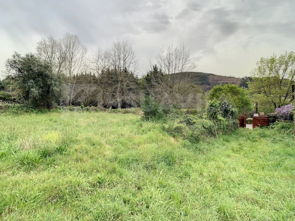 Terreno para Venda em Vilar de Mouros Foto 14