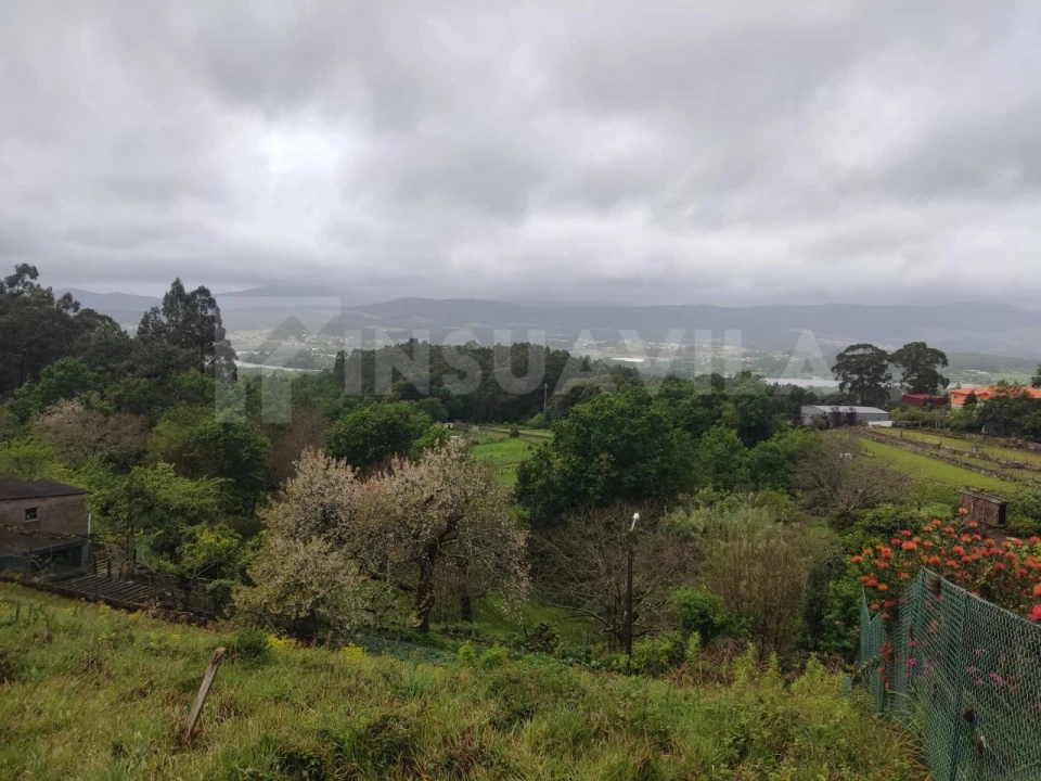 Terreno para Venda em Gondarem Foto 4