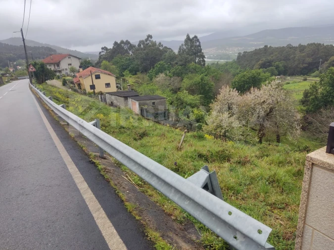 Terreno para Venda em Gondarem Foto 7