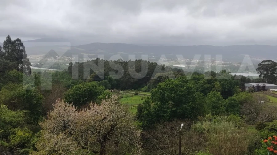 Terreno para Venda em Gondarem