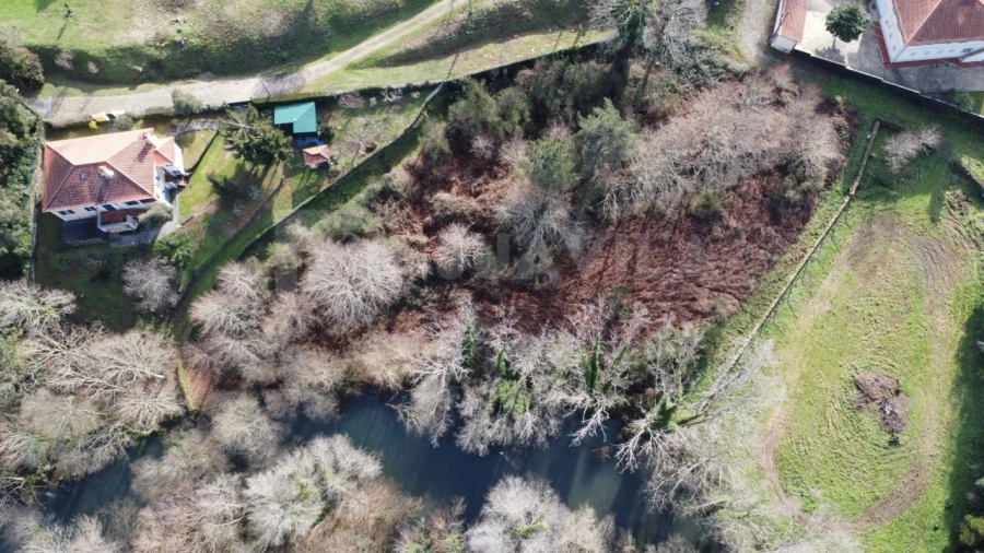 Terreno para Venda em Covas Foto 4