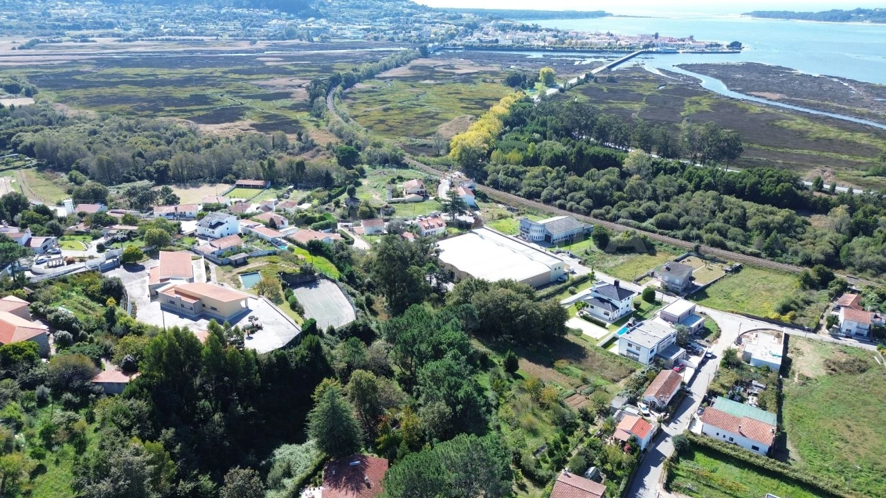 Terreno para Venda em Seixas Foto 3