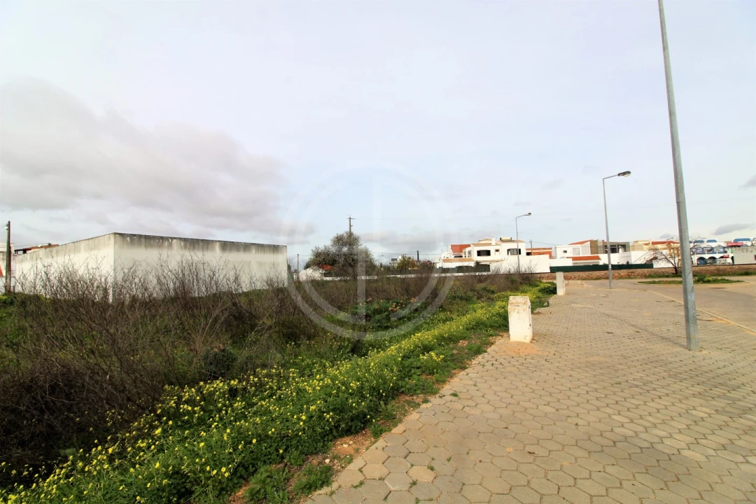 Terreno para Venda em Estômbar e Parchal Foto 4