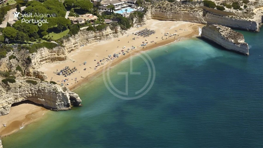 Terreno para Venda em Estômbar e Parchal Foto 7