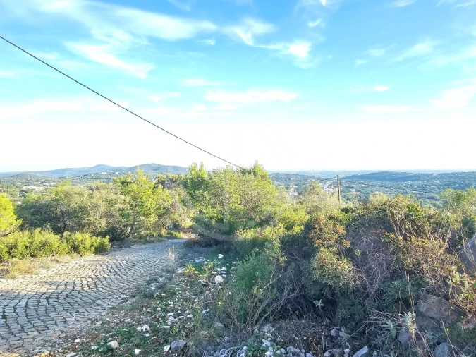 Terreno para Venda em Santa Barbara de Nexe Foto 7