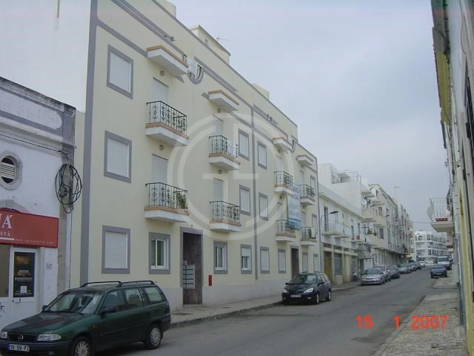 Terreno para Venda em Quelfes Foto 6