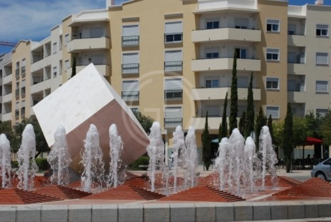 Terreno para Venda em Quelfes Foto 19