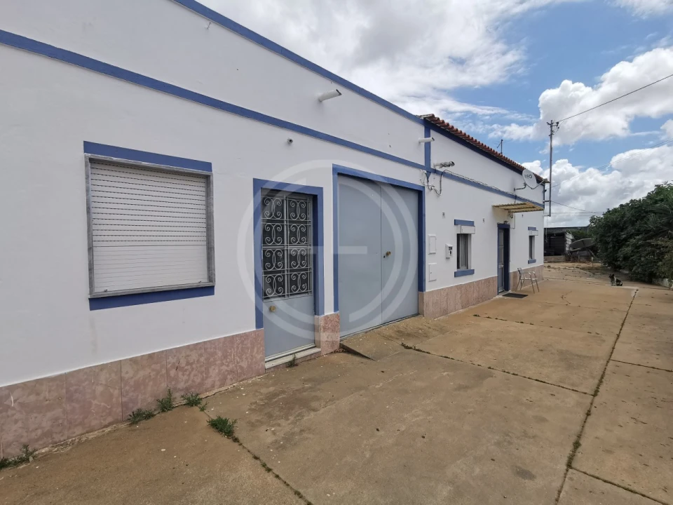 Terreno para Venda em Conceição e Estoi Foto 1